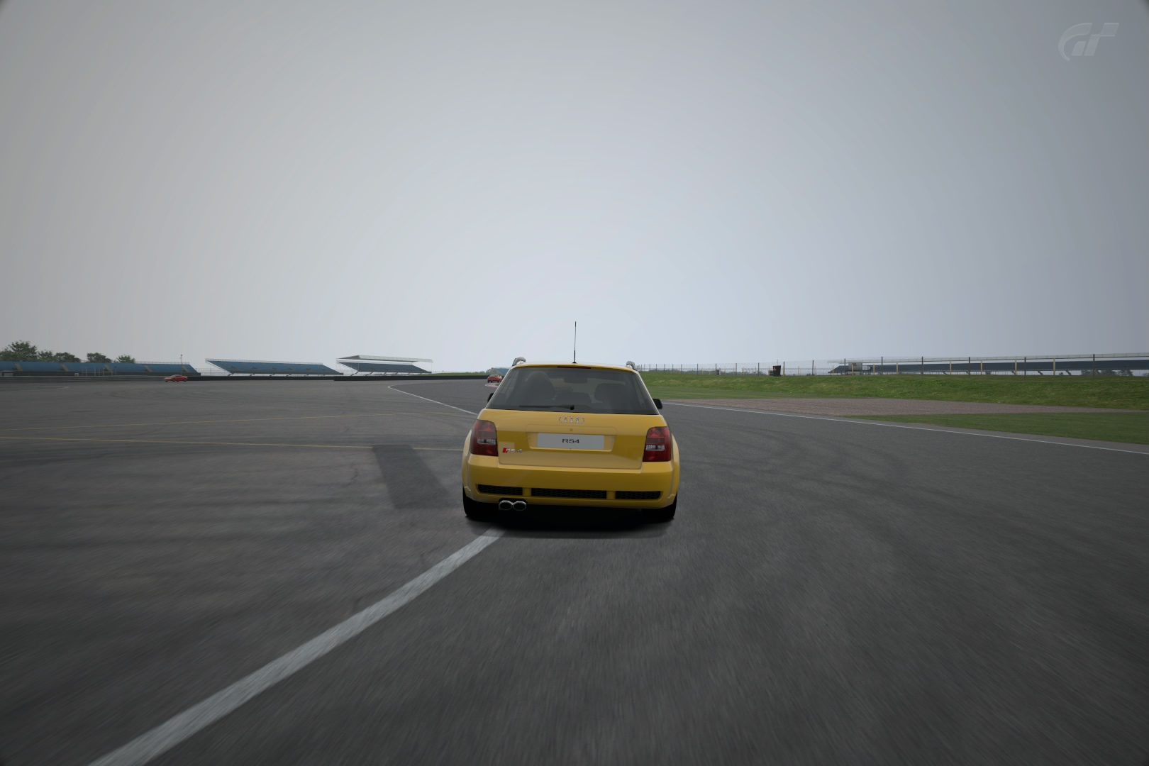 Silverstone_ Stowe Circuit_1.jpg
