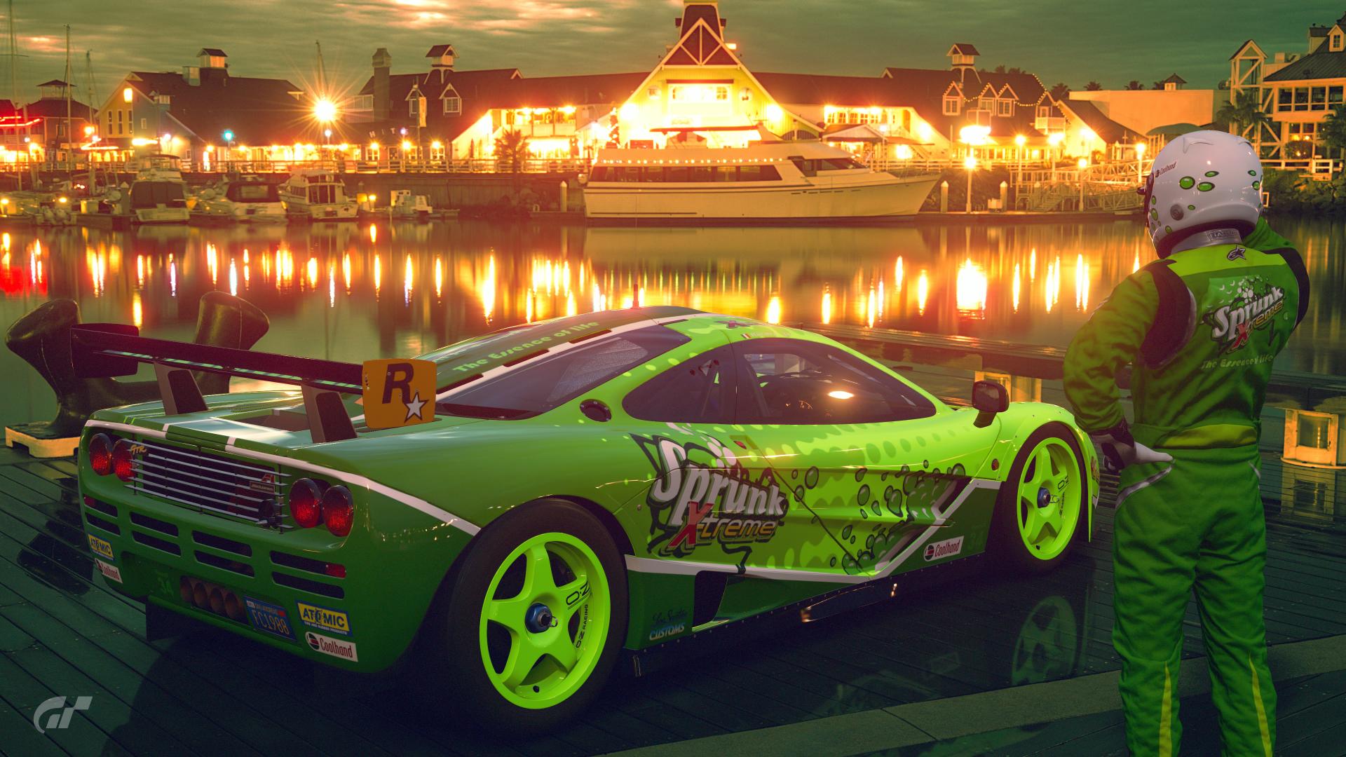 Sprunk McLaren Boats