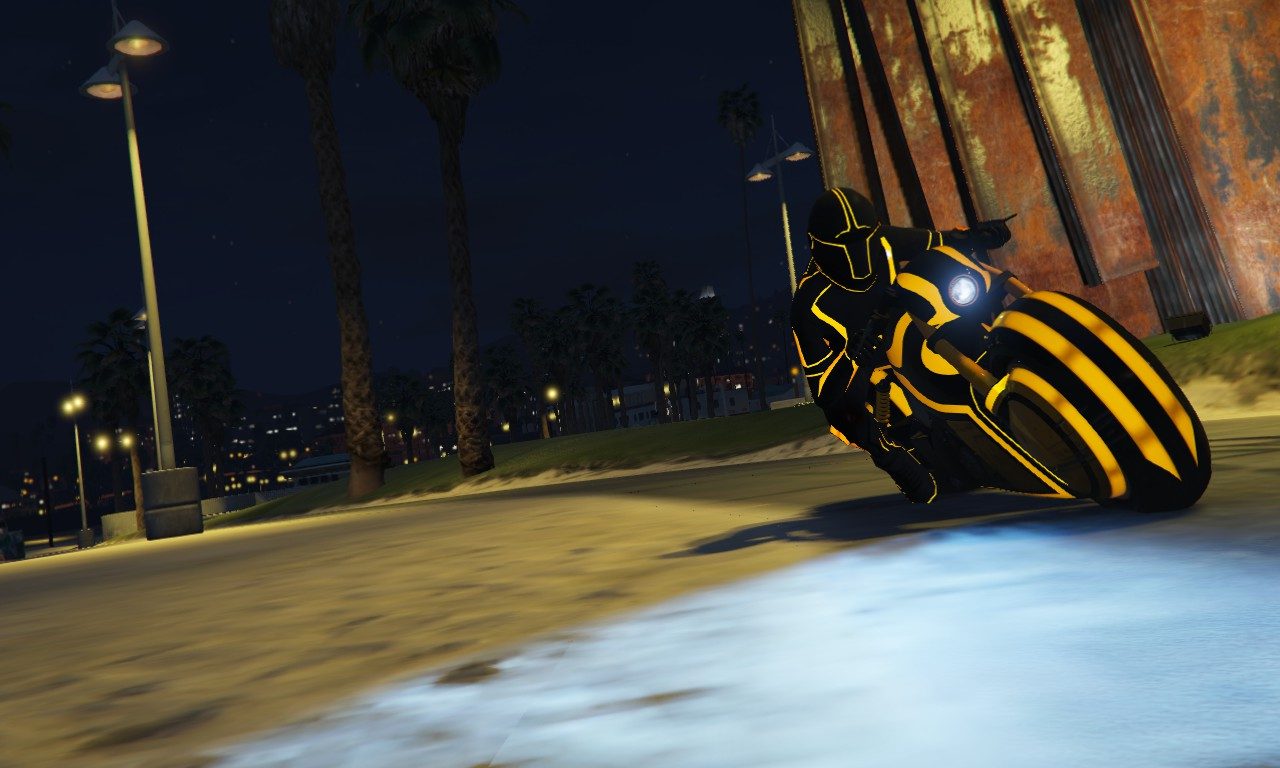 Suiting up on the Shotaro 4