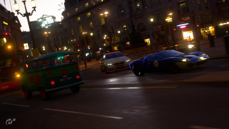The Chase In London (1).jpg