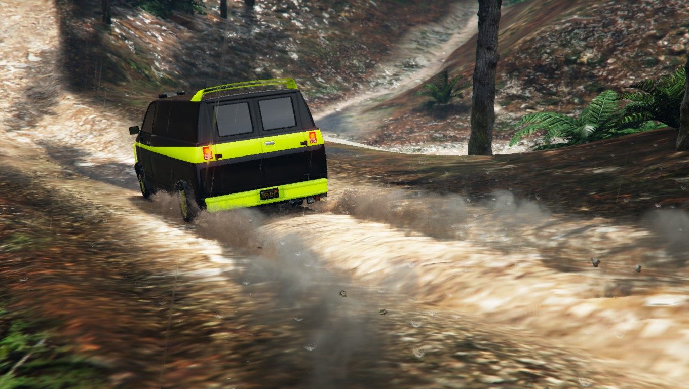 The difficult wet climb with the GTPL-Team van 1