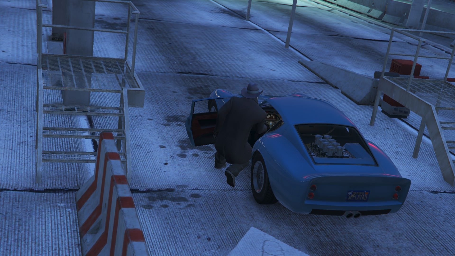 The escapades of the bubblegum Stinger GT and a stubborn boom gate by the docks 12