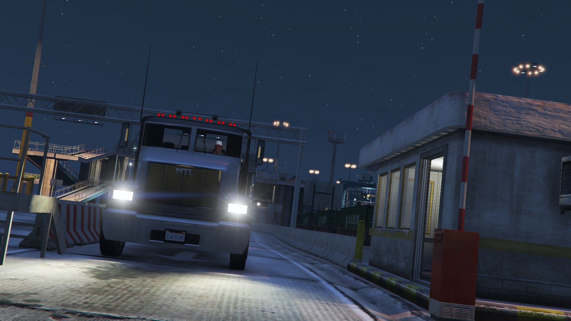 The escapades of the bubblegum Stinger GT and a stubborn boom gate by the docks 2