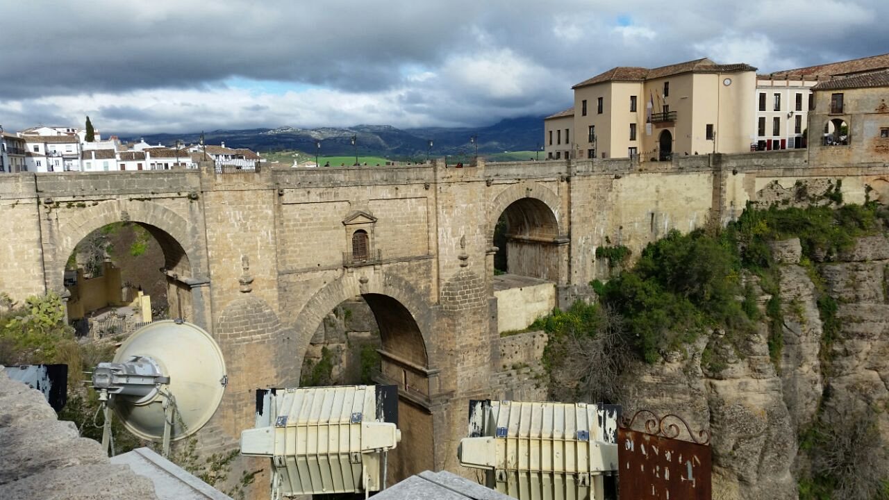 The second Ronda shot, at a more familiar location