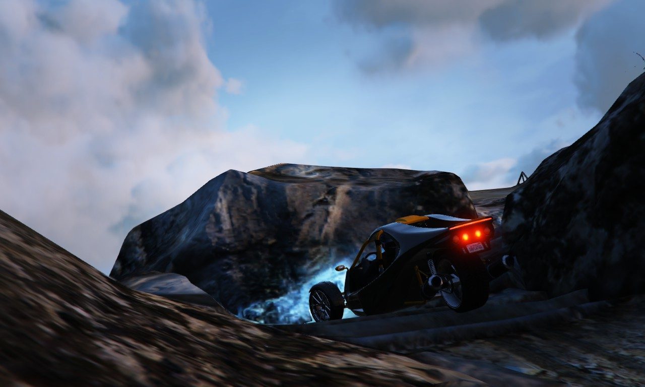 Three tires, two lights, one Chilliad, no challenge 15
