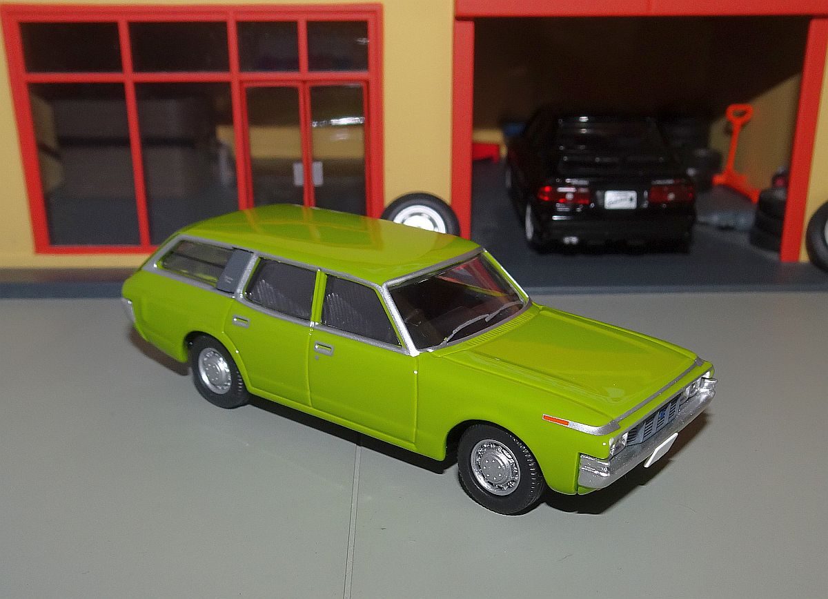 Toyota Crown Van '73 Model.