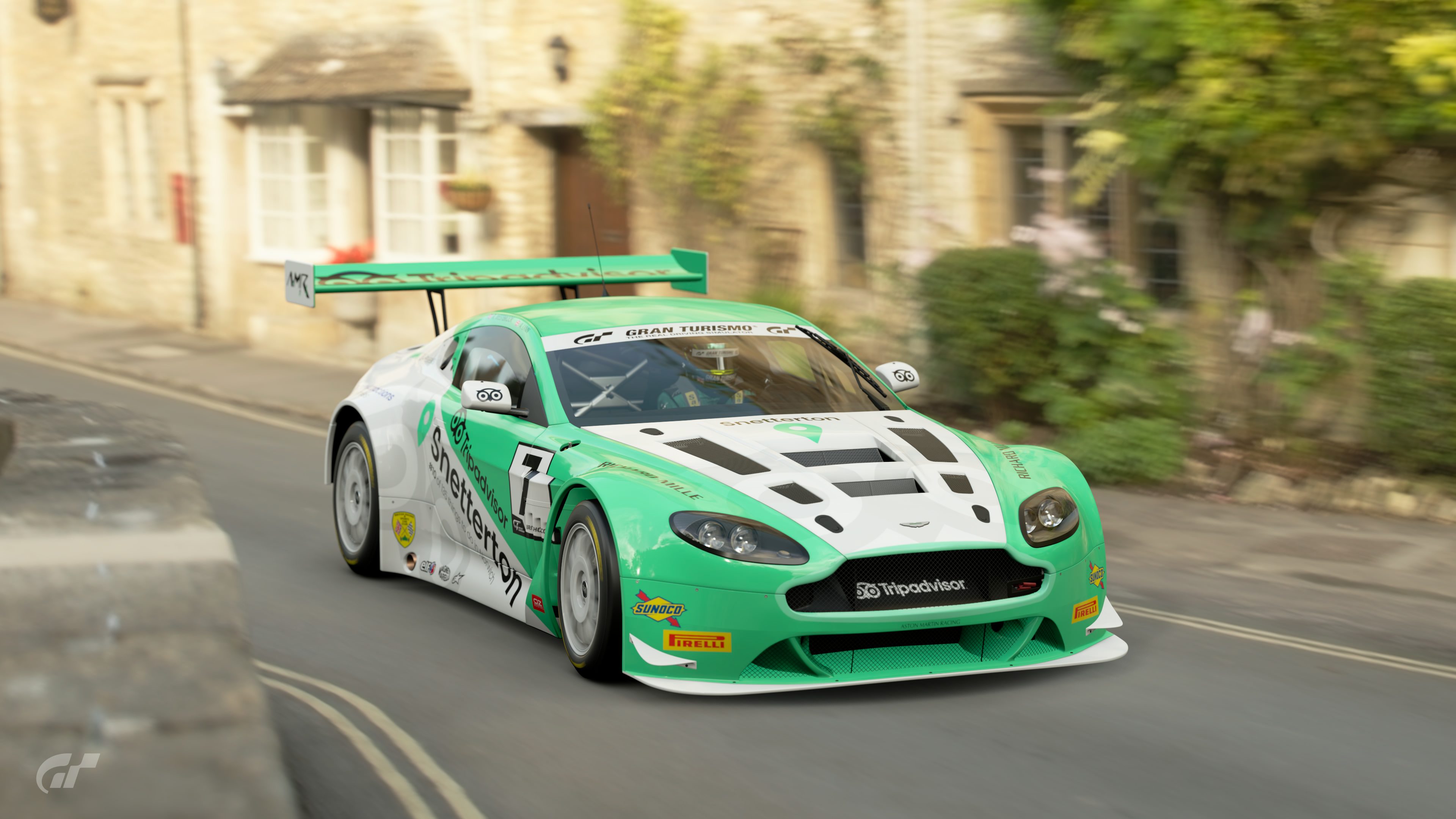 Tripadvisor_AstonMartin_Vantage_GT3_8