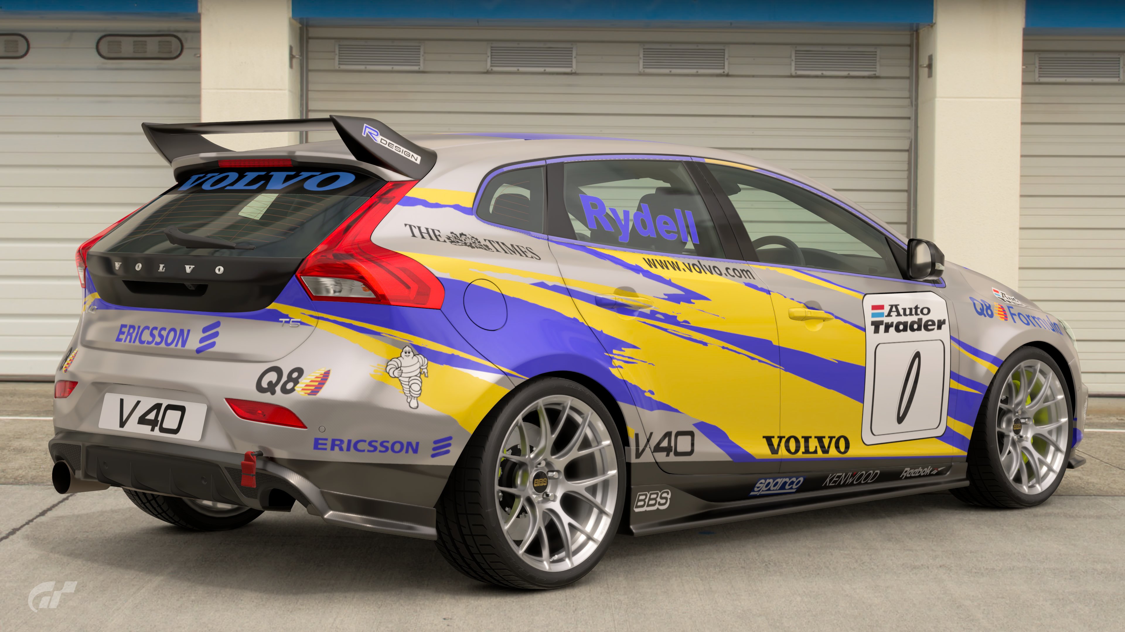 V40 Touring Car