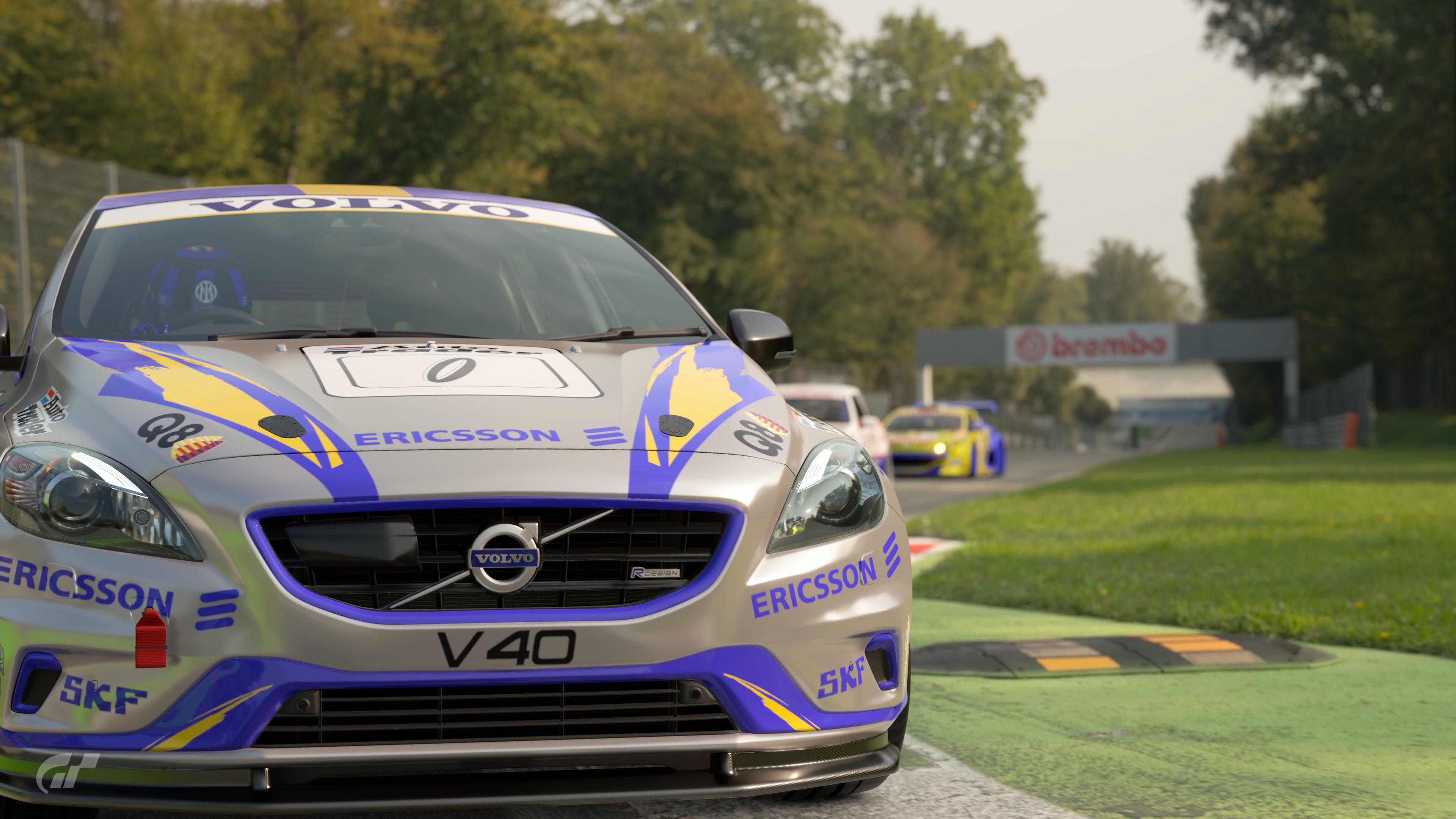 V40 Touring Car