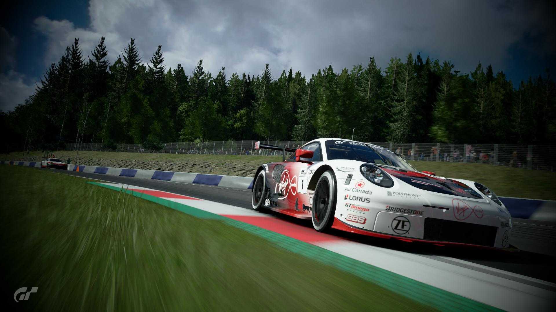 Virgin Racing 911 RSR GT3 Action