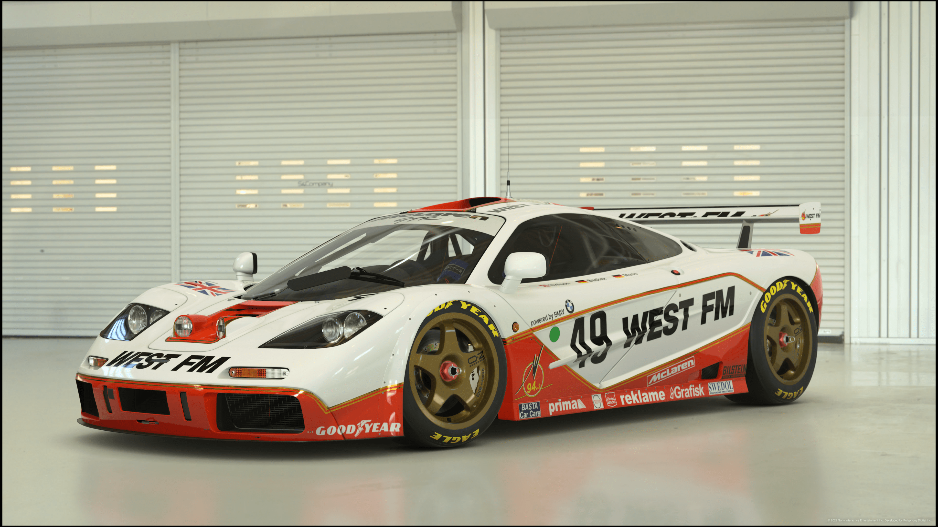 West Competiton - McLaren F1 GTR LM '95