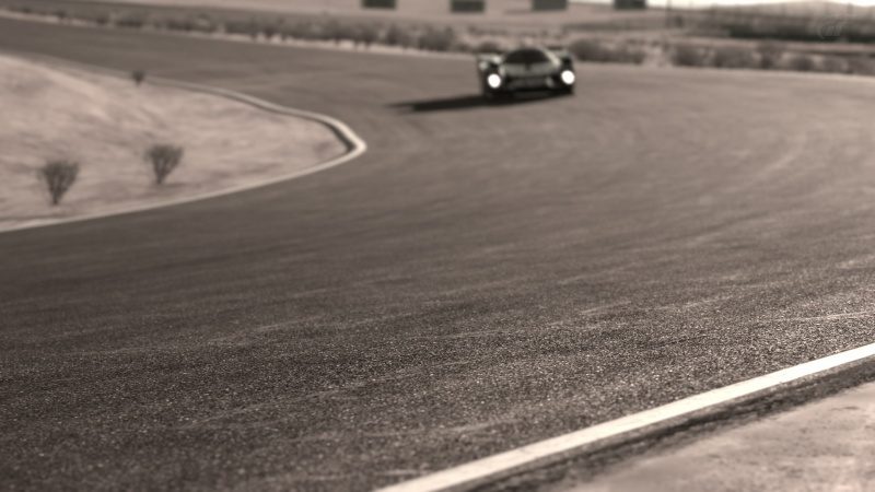 Willow Springs International Raceway_ Big Willow_4.jpg