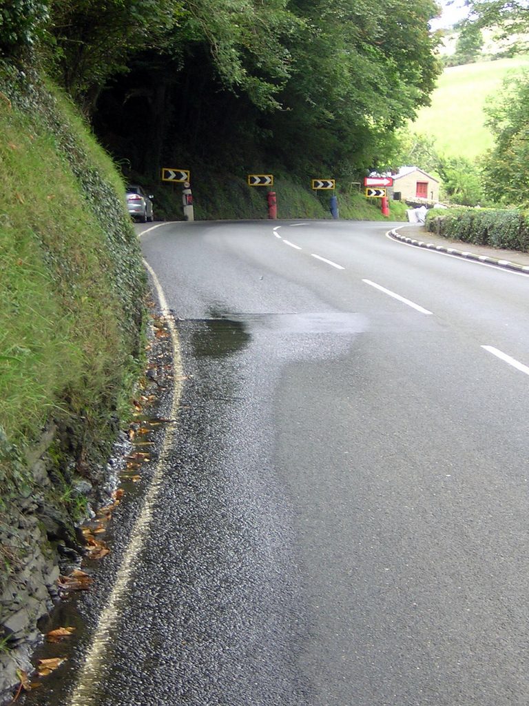 TT-course-damp-track.jpg