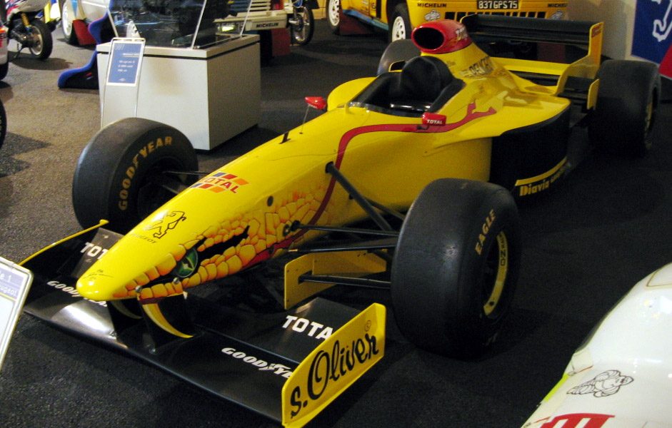 Jordan_197_Peugeot_museum.jpg