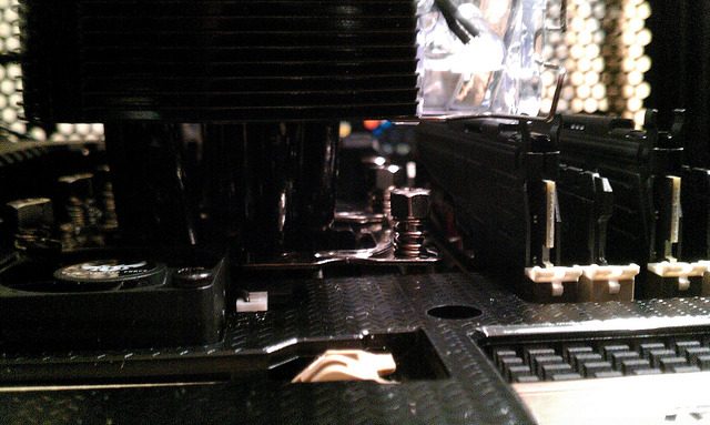 7641676198_fa13d9a476_z.jpg