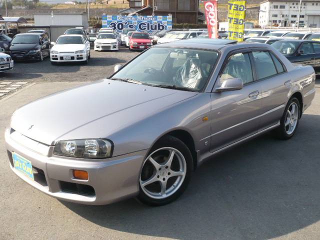 1998-Nissan-Skyline-25GT-FOUR_sedan_1.jpg