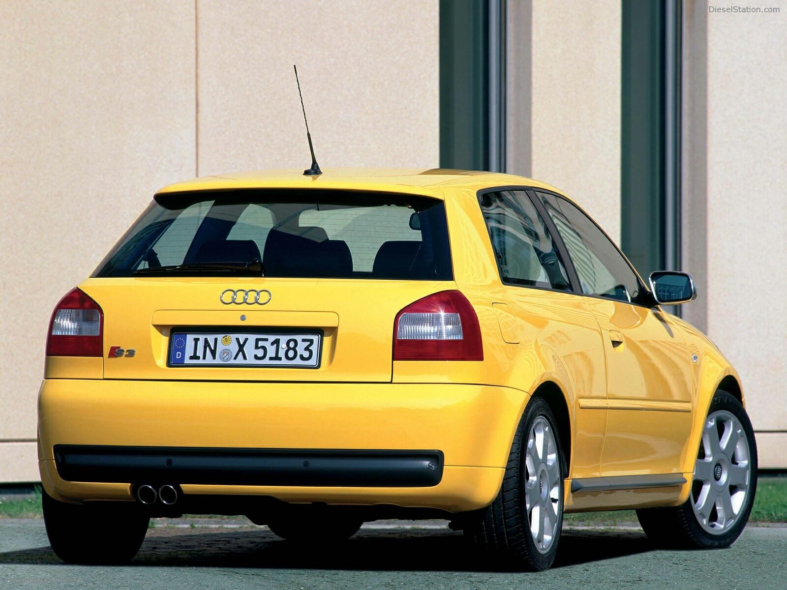 Audi-S3-016.jpg