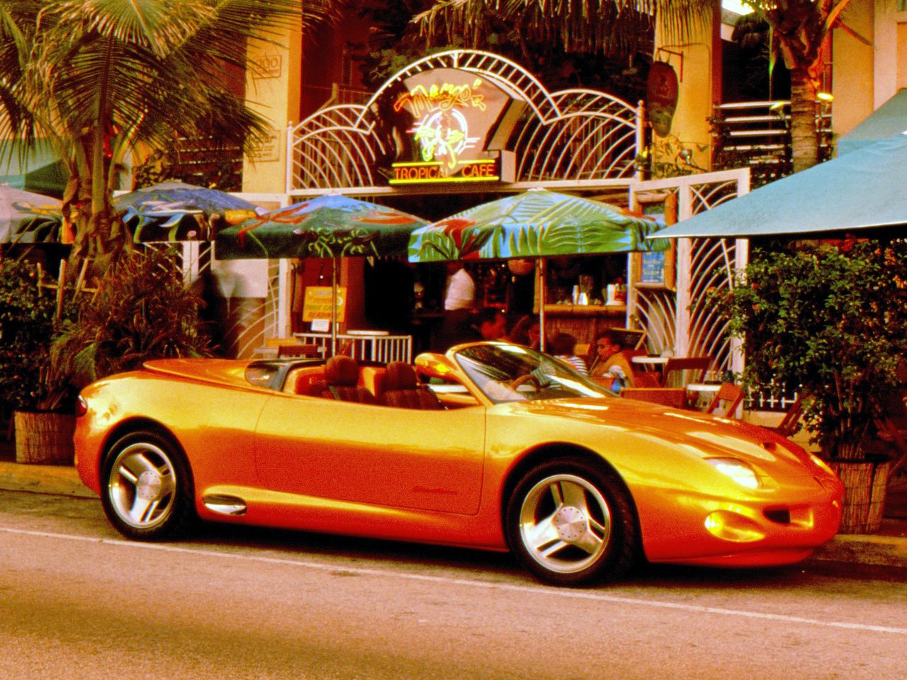 pontiac_sunfire_speedster_concept_3.jpg