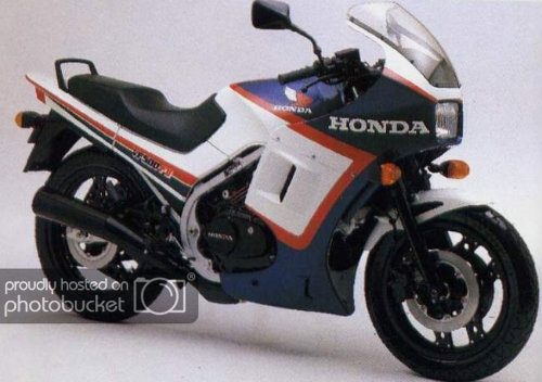 Honda20VF500F220202.jpg