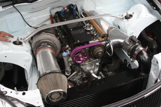 2JZGTE.Engine.LexusIS250-620x413.jpg