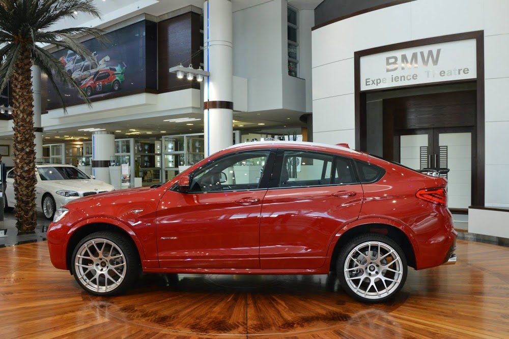 BMW-AD-14.jpg