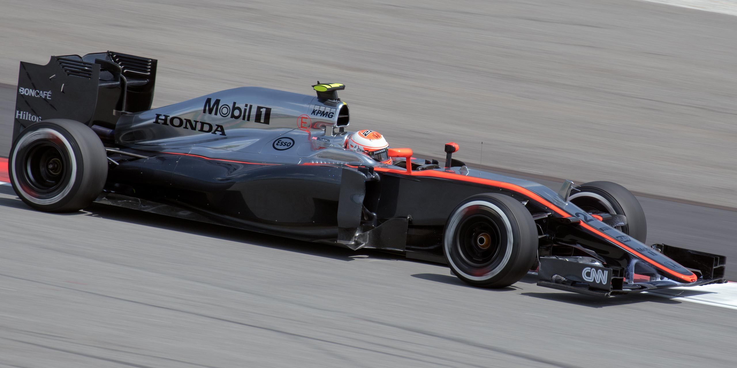 Jenson_Button_2015_Malaysia_FP2_2.jpg