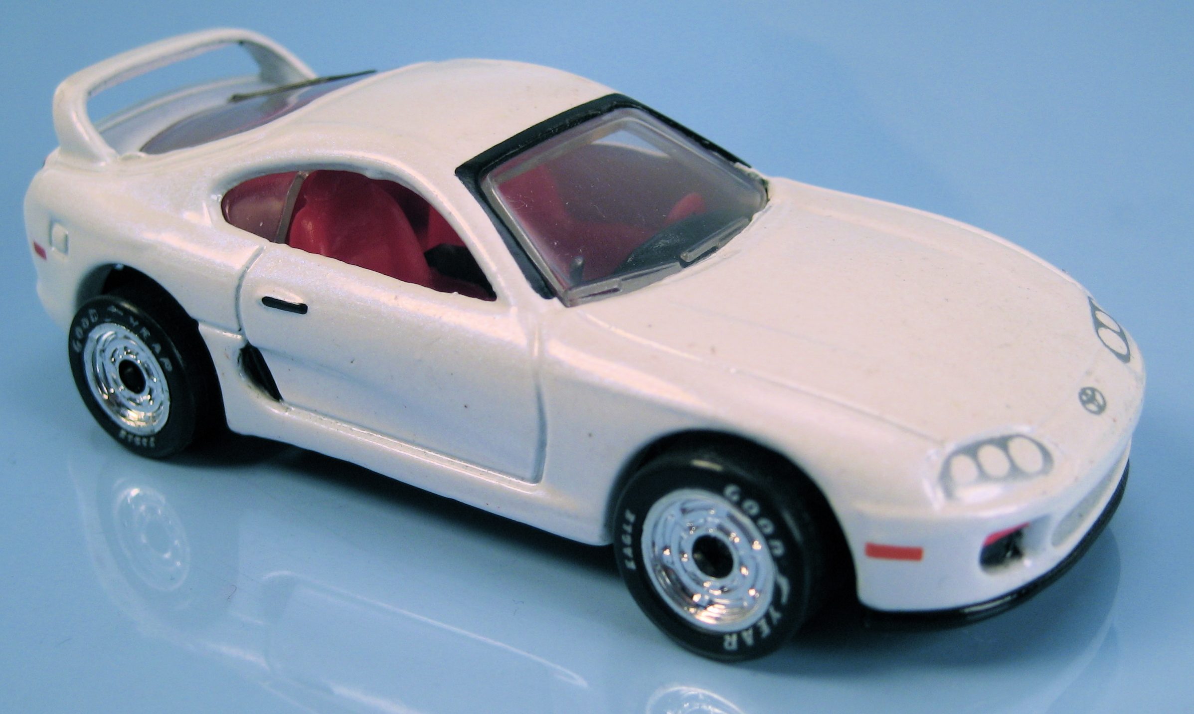 Toyota_Supra_MB30-G5.JPG