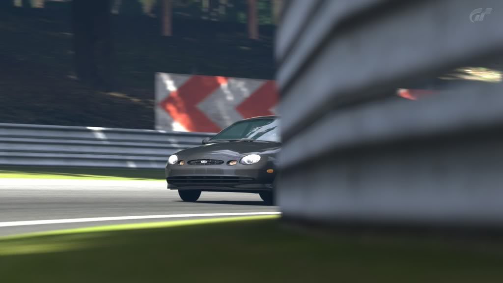 DeepForestRaceway_1-1.jpg