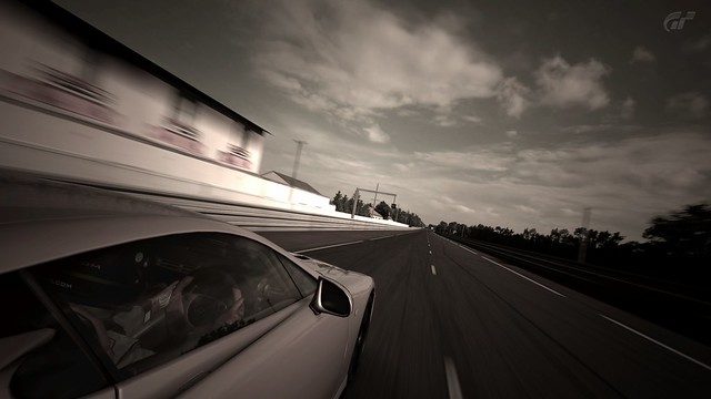 5584689087_c95c7507cd_z.jpg