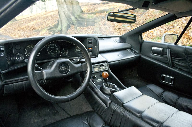 1985-lotus-esprit-3.jpg