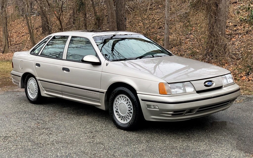 1990_ford_taurus_sho_a-e1547925493855-1024x640.jpg