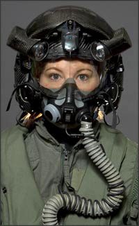 f35interface-helmet.jpg