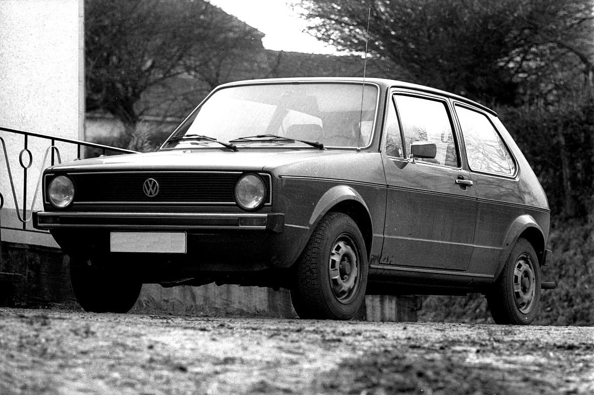 VW_Golf_I_Bj.1974.jpg