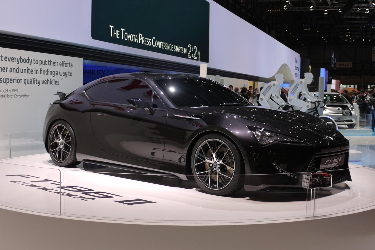 07-toyota-ft-86-ii-live-geneva-2011.jpg