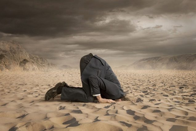 Head_in_sandX12RF.comXweb_compliance.jpg
