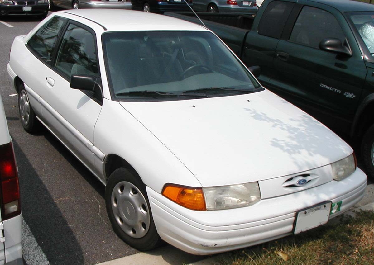 Ford-Escort-hatch.jpg