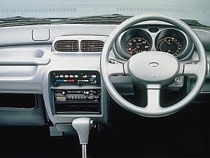 daihatsu_opti_13065.jpg
