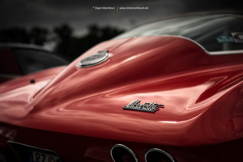64_corvette_by_americanmuscle-d6lthbn.jpg