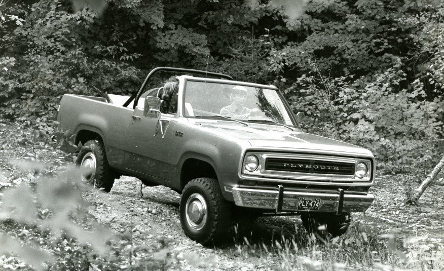 74-Plymouth-Trail-Duster113-876x535.jpg