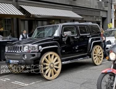 thumbs_veryoldcar.jpg