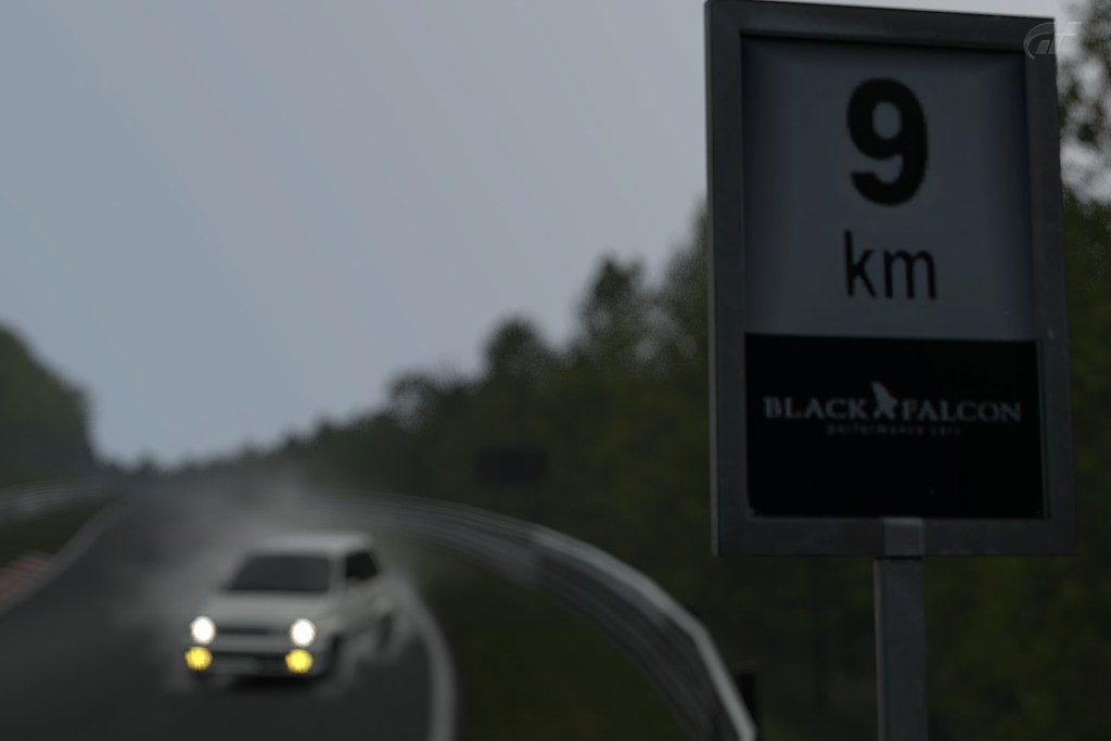 5622276228_7833ee7cc9_b.jpg