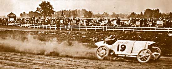 Racecar-in-motion.jpg