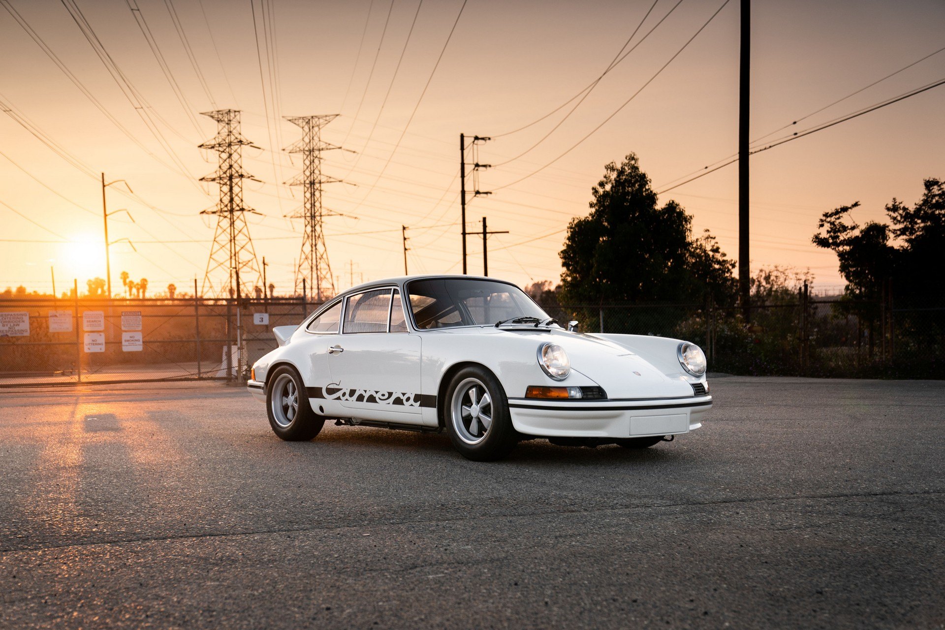 Porsche-911-Carrera-RS-1.jpg