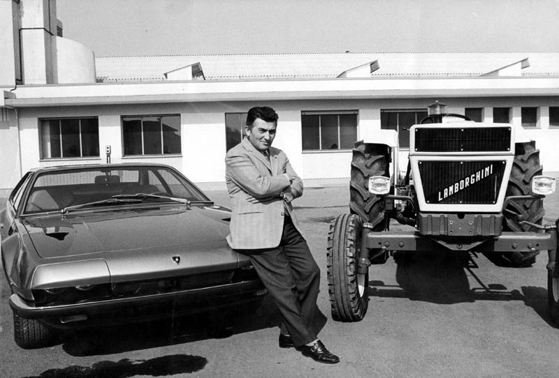 ferruccio_lamborghini_and_jarama.jpg