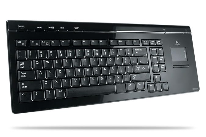 logitech-cordless-mediaboard-pro-2.jpg