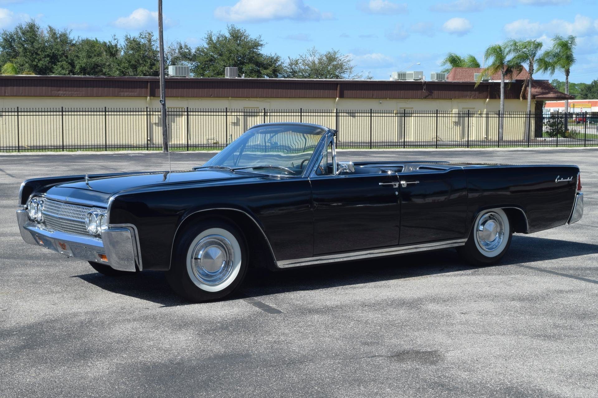 1963-lincoln-continental