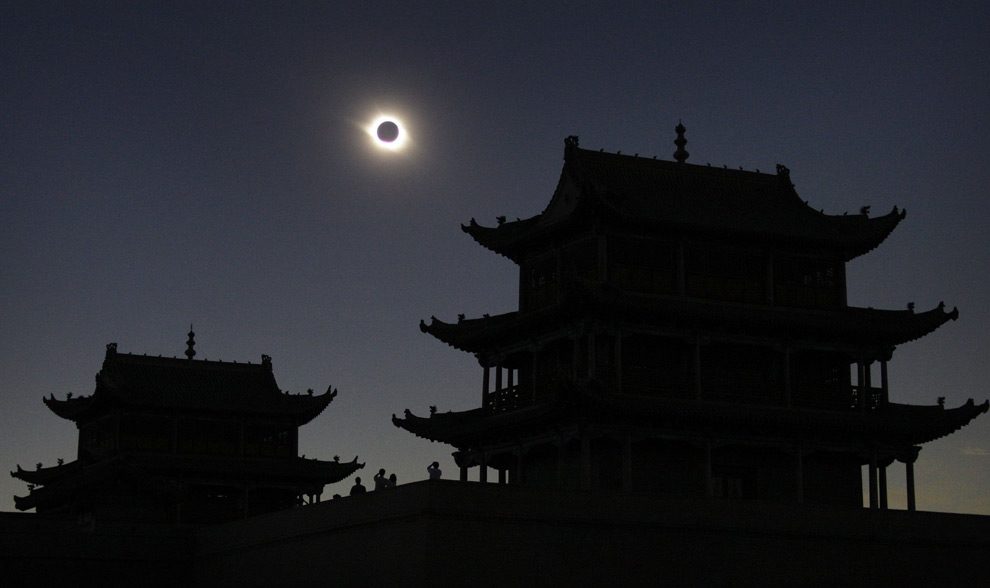 16_seclipse.jpg