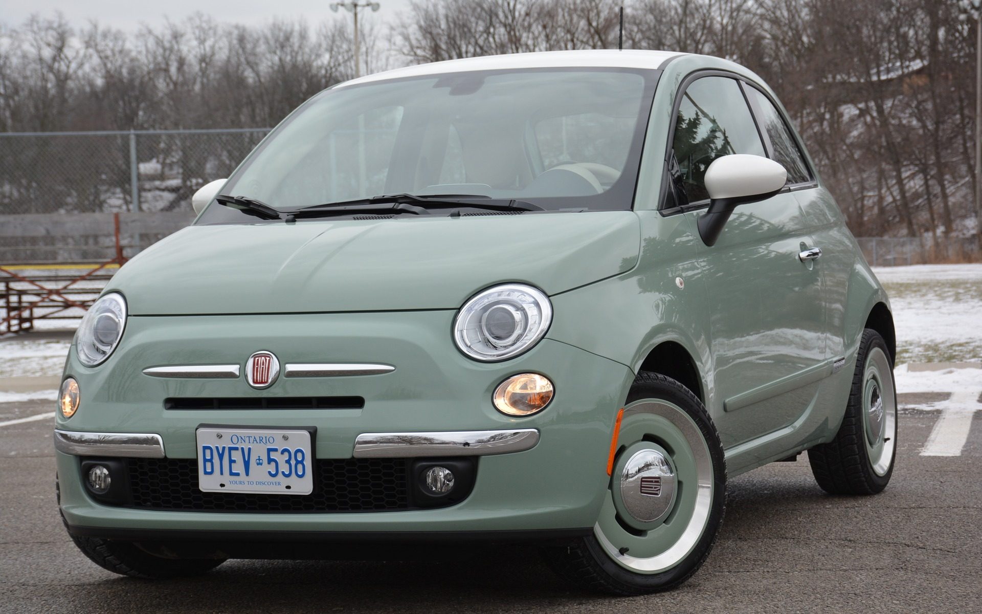 244268_2016_Fiat_500L.jpg