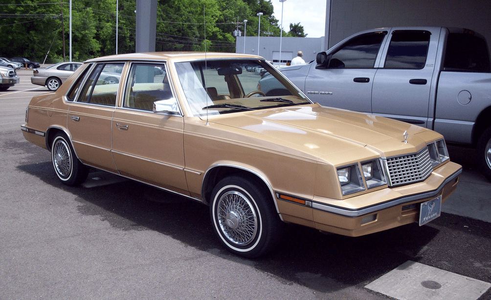 Plymouth_Caravelle%2C_83-85.png