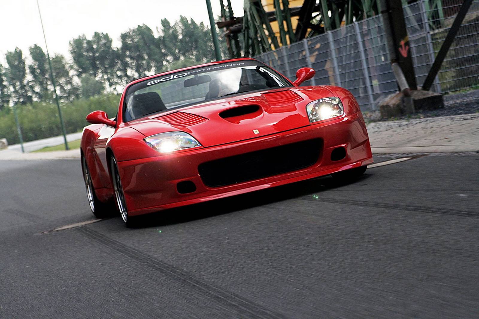 Ferrari-575-GTS-14.jpg